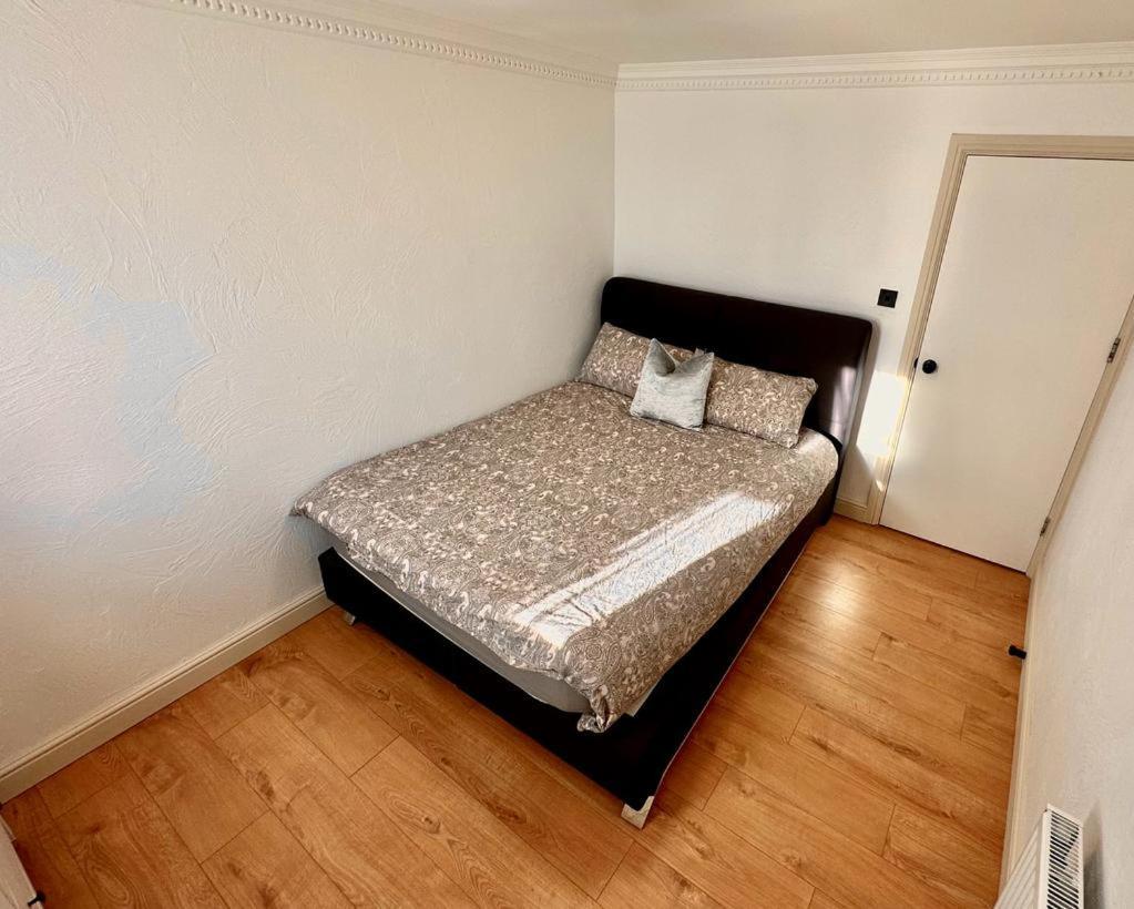 Flat 3 Stay In Aldgate Apartments London Eksteriør billede
